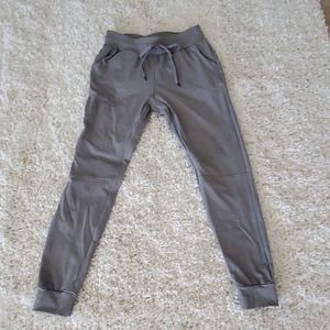 Grey Buffbunny Joggers